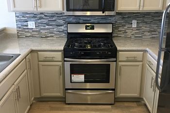 Custom tile backsplash 